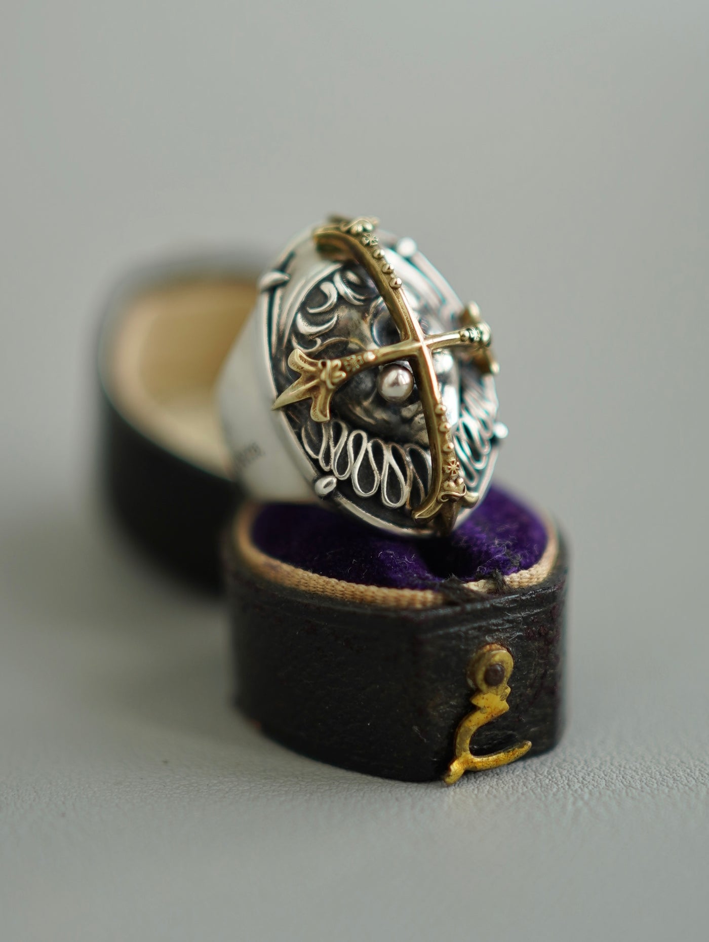 SHUI Seal The Clown Ring