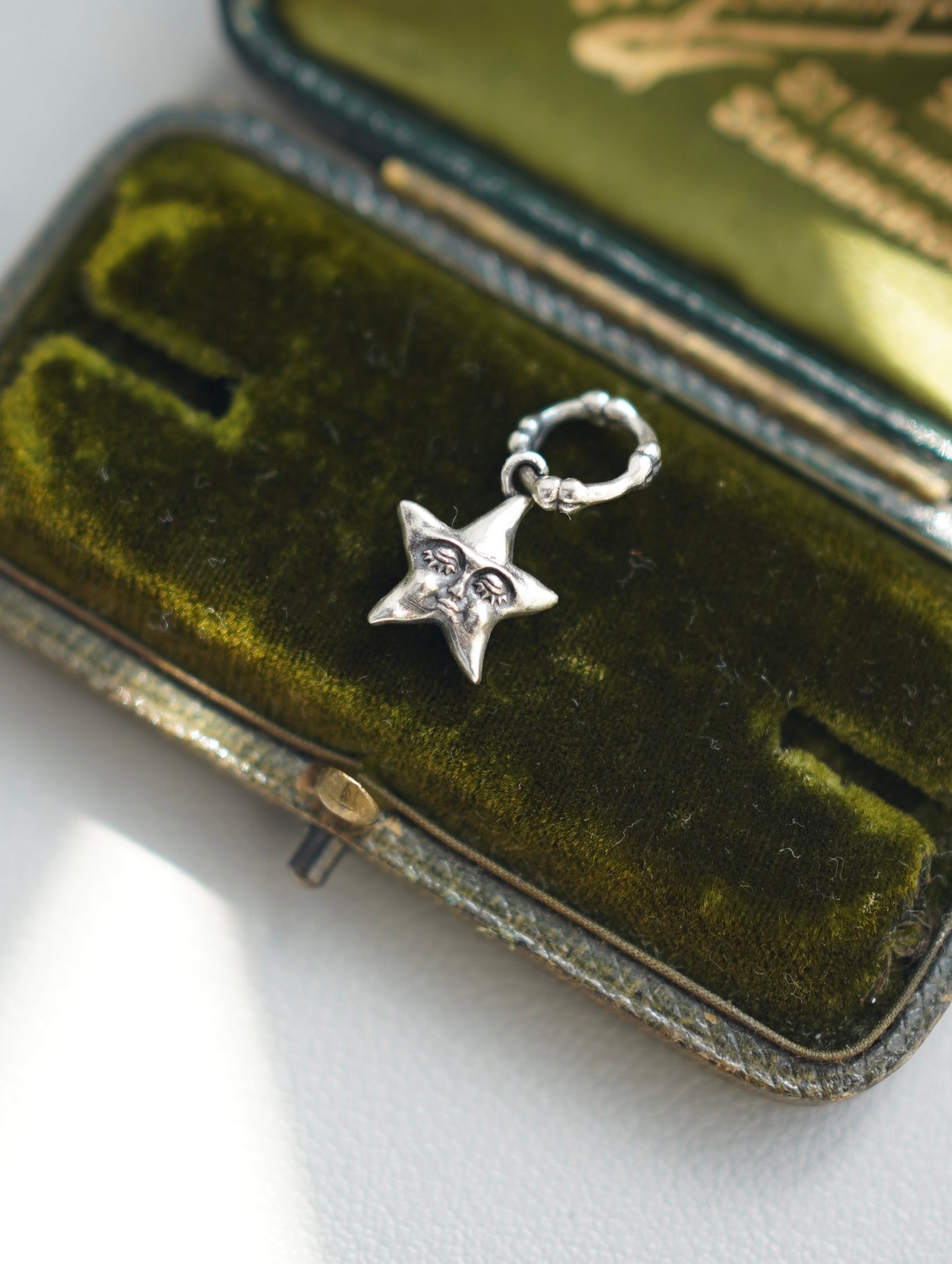 SHUI Little Star Pendant