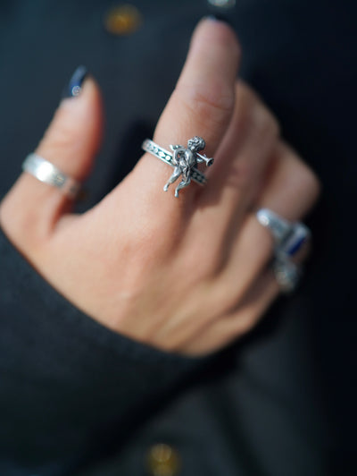 SHUI Angel English Ring