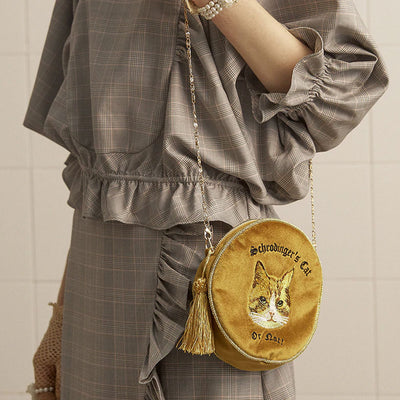 Unlogical Poem kitty Embroidery Circle Bag