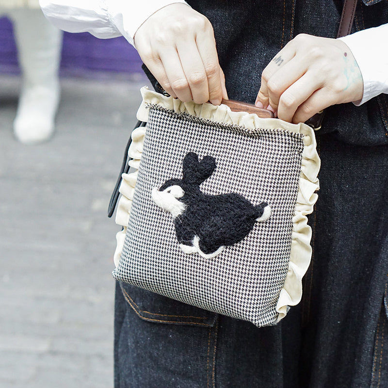 Handmade Wool Retro Rabbit Diagonal Bag