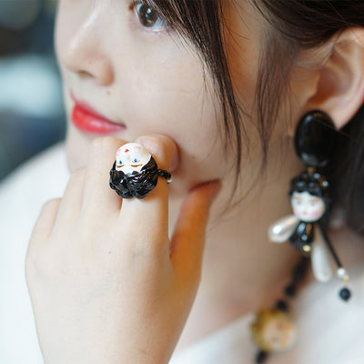 Classical Porcelain Doll Ring - Black