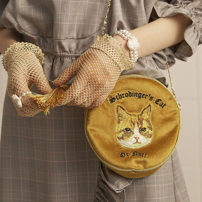 Unlogical Poem kitty Embroidery Circle Bag