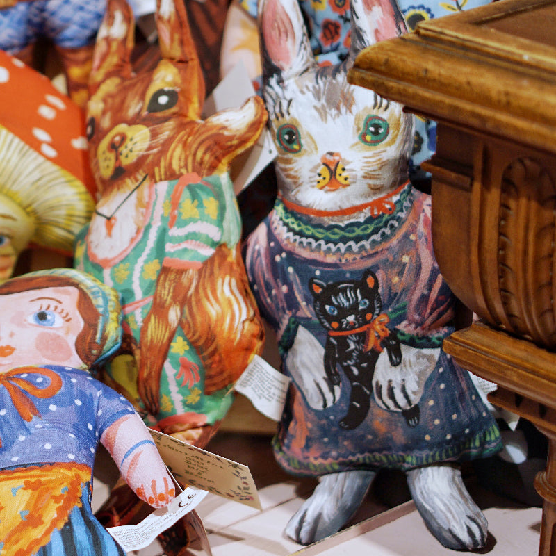 Nathalie Art work Doll-Rabbit Blanche